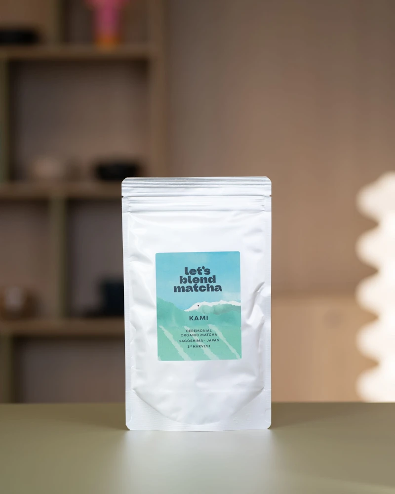 Matcha Kami w opakowaniu doypack 200 g – 100 porcji
