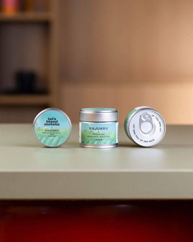 Puszki Matcha Kajuaru Let's Blend w aranżacji