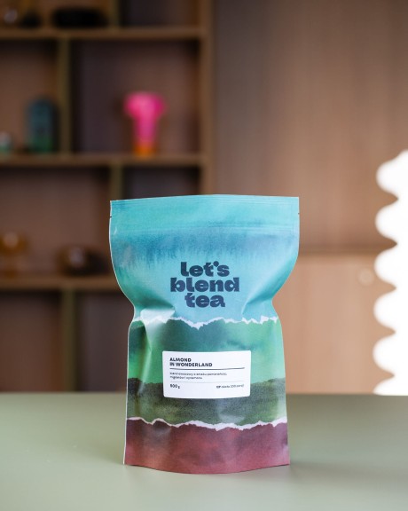 Blend owocowy o smaku pomarańczy, migdałów i cynamonu Almond in Wonderland w opakowaniu doyepack 500 g – 100 porcji