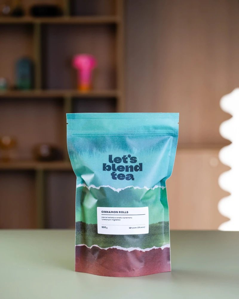 Czarna herbata o smaku cynamonu i prażonych migdałów Cinnamon Rolls  Let's Blend w opakowaniu doypack 500 g - 125 porcji